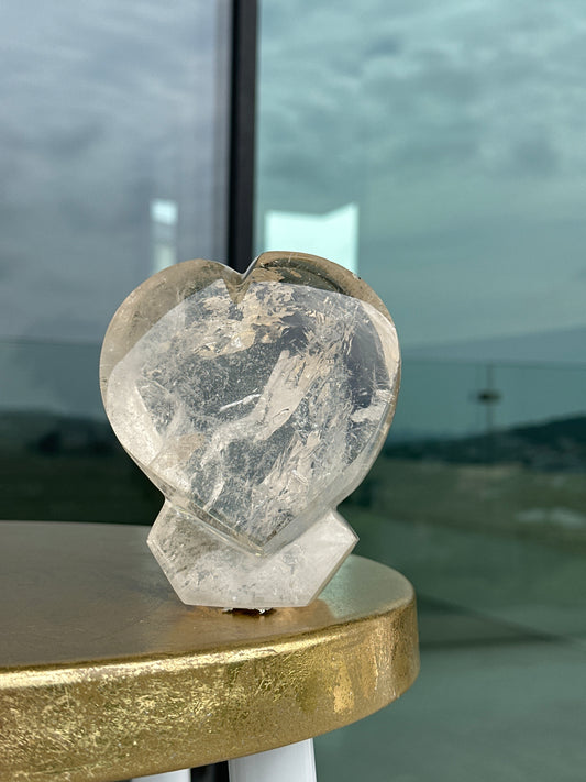 Smoke]y Quartz Standing Heart