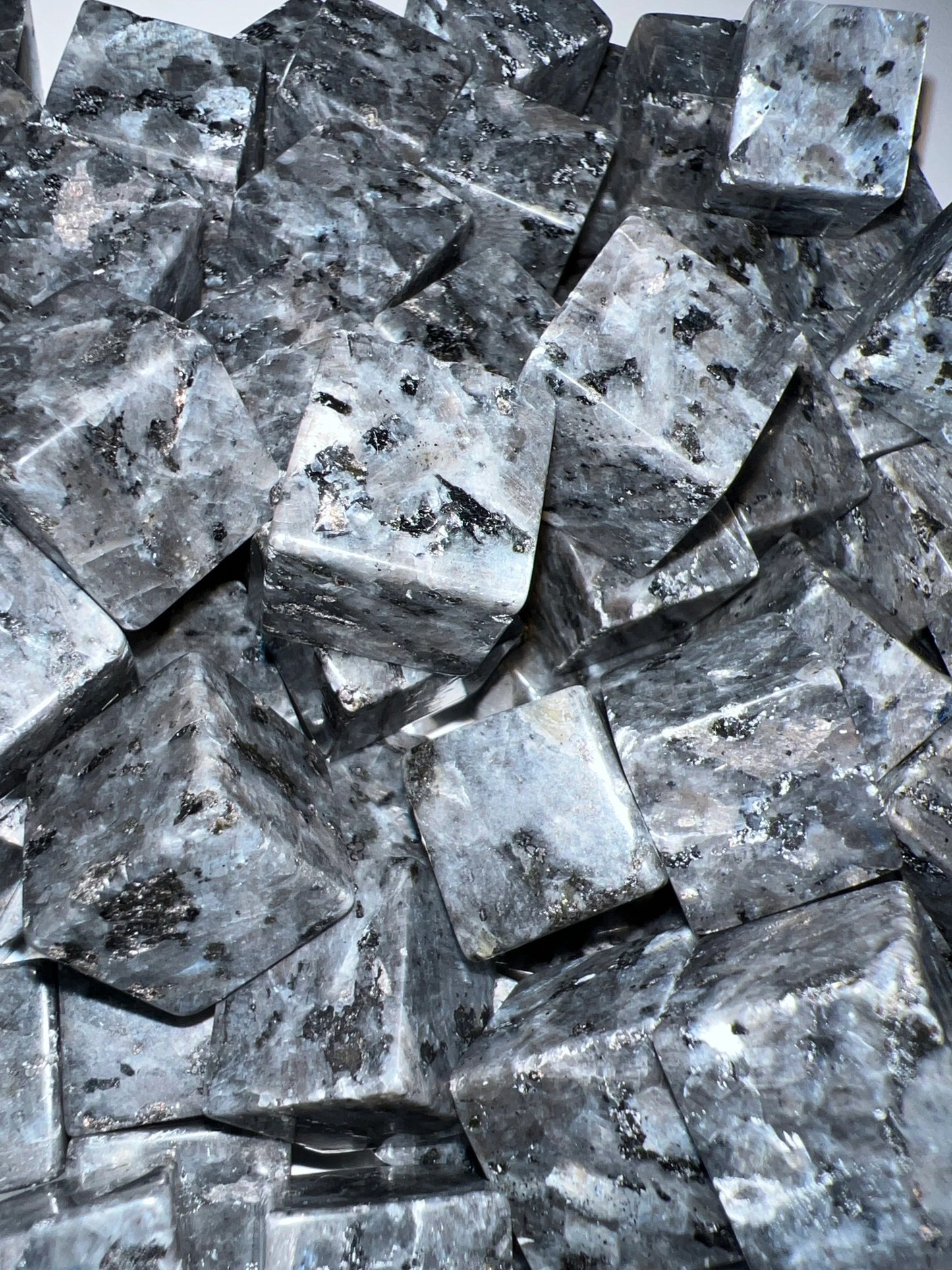 Super Flashy Larvikite Cube .75”
